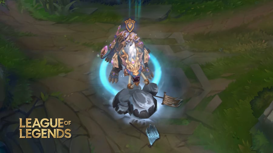 Victorious Sejuani from League of Legends presentation of the skin